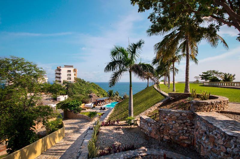 Villas & Resort Luz De Luna Santa Cruz Huatulco Eksteriør bilde